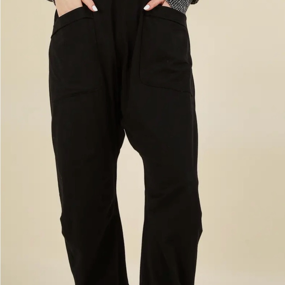NWT Very J Baggy Jumpsuit Black Size Medium